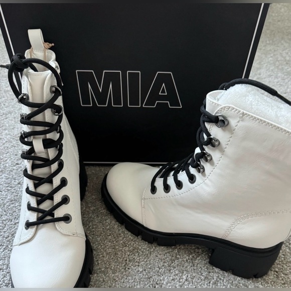 MIA Shoes - MIA Malta White Lace-Up Combat Boots with Black Lug Sole